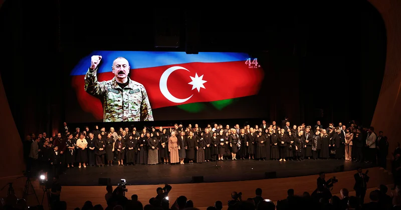 Akademik “44”dən yazdı Ekrandan böyük tarix