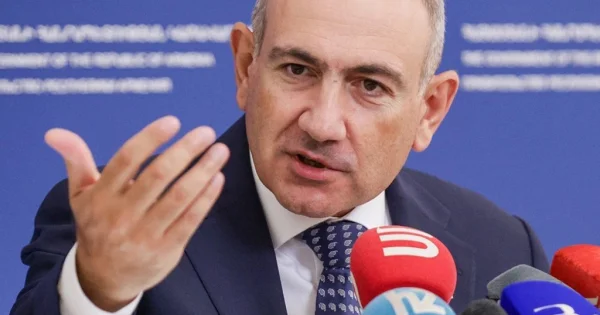 Пашинян назвал мирный договор с Азербайджаном приоритетом Армении