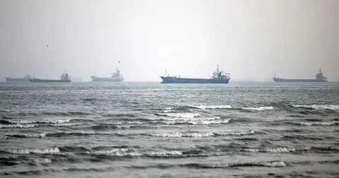 Fransa Rusiyanın kölgə donanması na aid növbəti tankeri saxladı ANBAAN VİDEO