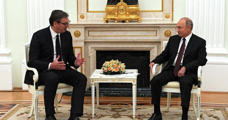 Vuçiç Putinlə Serbiyanın neft şirkətinin taleyini müzakirə edib