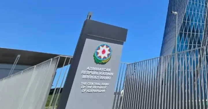 Mərkəzi Bank kreditlərlə bağlı mühüm qərarını şərh etdi Noyabrın 9 dan qüvvəyə minəcək