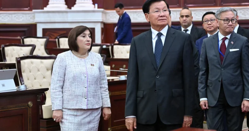Laos Prezidenti Milli Məclisdə olub