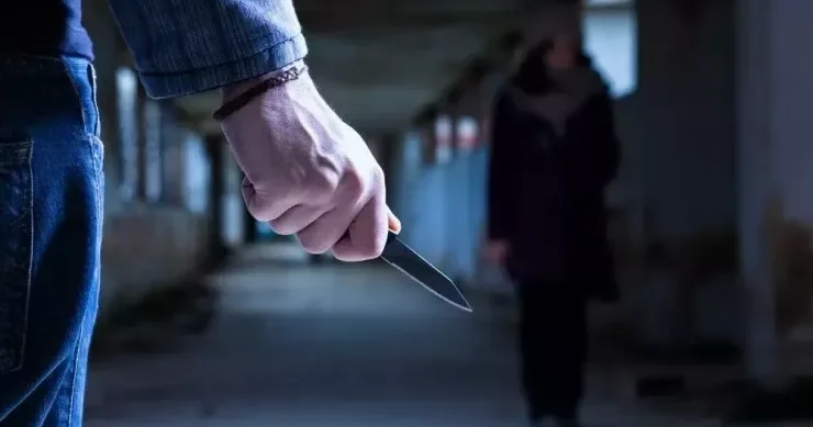 Kişi arvadını bıçaqladı, 3 yaşlı oğluna da... Lənkəranda ŞOK HADİSƏ VİDEO