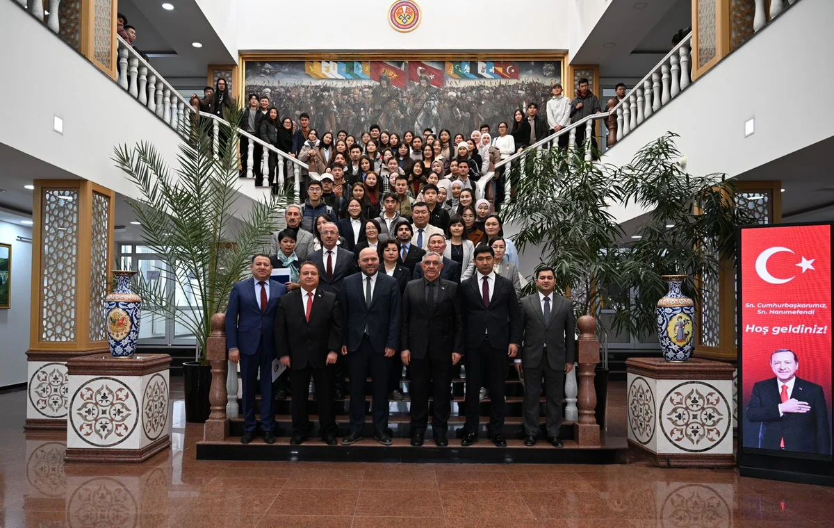 Qırğızıstanın Manas Dövlət Universitetində COP29 ilə bağlı konfrans keçirildi FOTOLAR Yeni Çağ Media