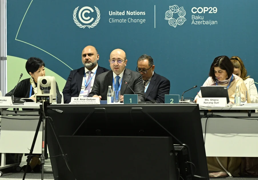 COP29 çərçivəsində urbanizasiya və şəhərlərdə iqlim dəyişikliyi problemləri müzakirə olunub