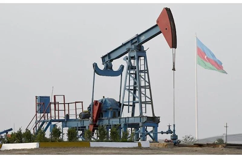 “Azeri Light” bahalaşdı