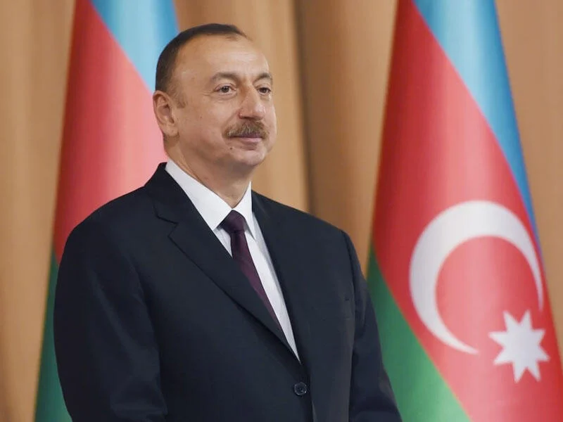 İlham Əliyev Şavkat Mirziyoyev ilə görüşdü