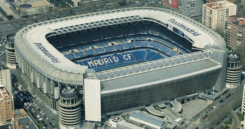 Real stadionunun adını və loqosunu DƏYİŞDİ FOTO