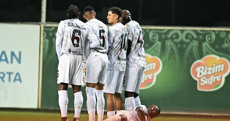 Neftçi”nin medalçı olmaq şansı real görünürmü?