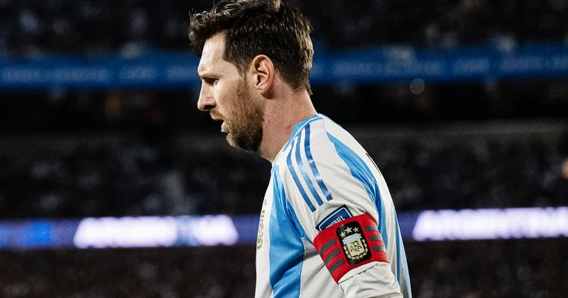 Messi iki çətin sualla üzləşib