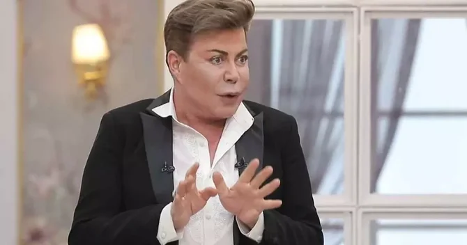 Qohumları hələ reanimasiyada olan müğənninin mirasına görə dava edir