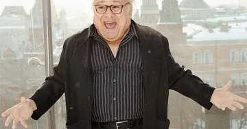 “Çərşənbə” serialının ulduzu yeni mövsümə dəvət olunmasını istəyir...