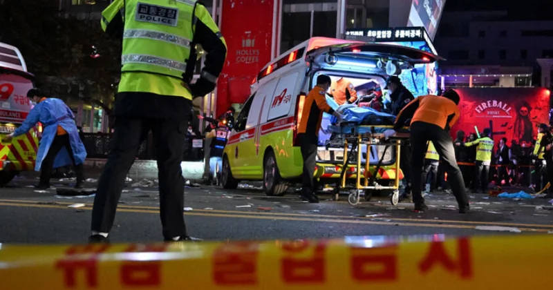 Cənubi Koreyada yük maşınının bazara girməsi nəticəsində iki nəfər ölüb