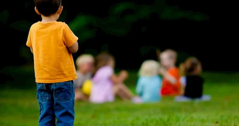 Dostluq edə bilməyən uşaqlar