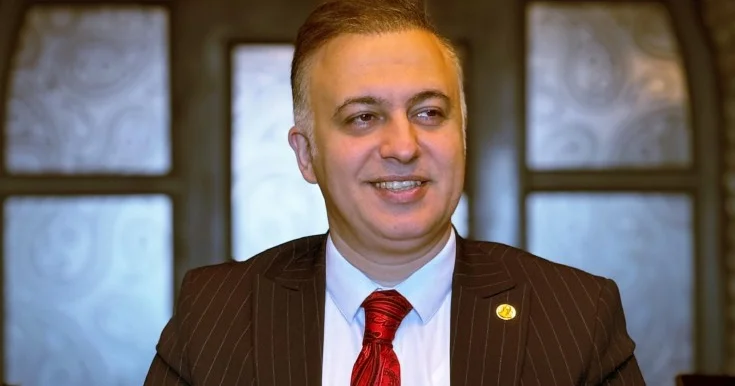 Musiqiçiyə yox, omba qoydurub, əxlaqsızlıq edənlərə hörmət qoyurlar