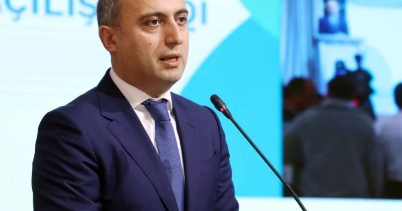 4 müəllimdən biri cəmi 12 saat dərs deyir, bu aşağı maaş deməkdir