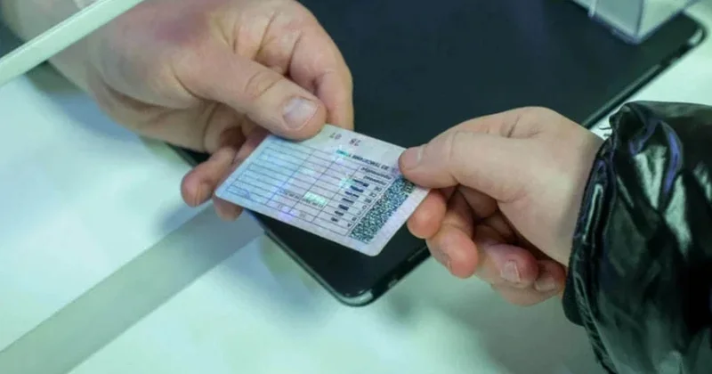 Россия будет признавать права только русскоязычных стран