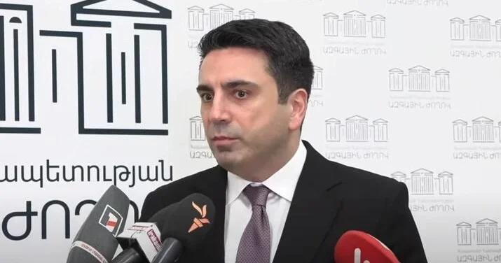 Simonyandan Qarabağ açıqlaması: İki nəfər bərk qorxur