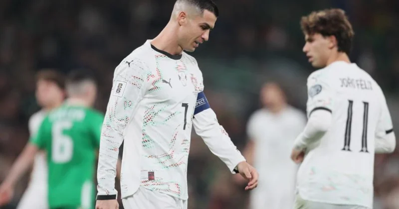 Kriştiano Ronaldo dünya çempionatının seçmə mərhələsində qırmızı vərəqə alıb