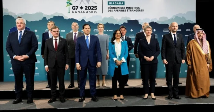 G7: “Sərhədlər güc yolu ilə dəyişdirilə bilməz”