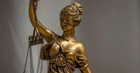 Ukraynada rus əsgərlərinə yemək çatdıran özbək üç il həbs cəzasına məhkum edilib