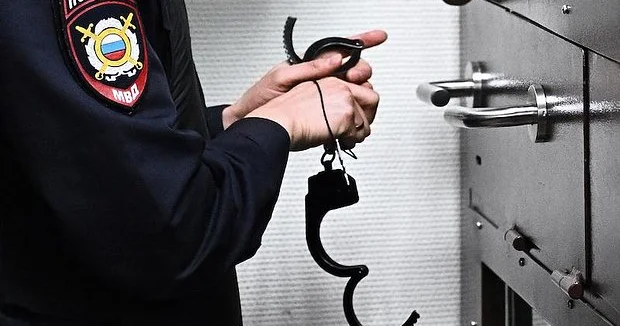 140 milyon rubl alan hərbi prokuror Rusiyanı tərk edib və ölüb ..?