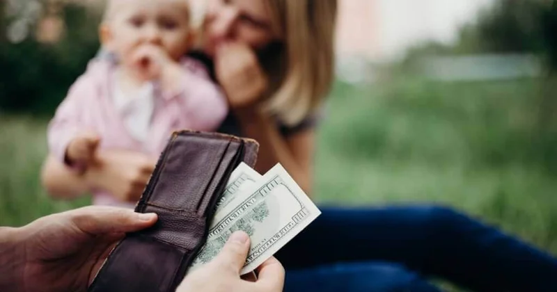 Четверть американских семей живут от зарплаты до зарплаты