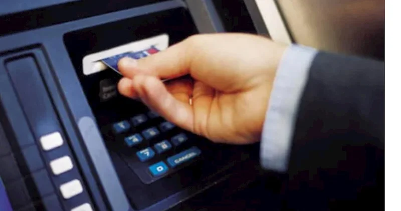 Gecə saatlarında kartdan pul çıxarmaq qadağan oluna bilərmi? AÇIQLAMA