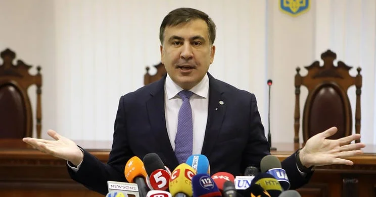 Saakaşvilinin Zelenskidən xahişi: Məni o siyahıya əlavə edin!