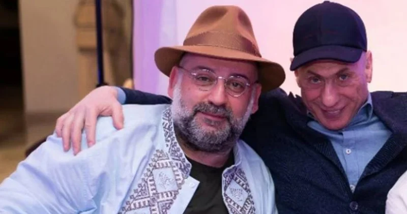 Зеленский ввел санкции против своего соратника Minval Politika