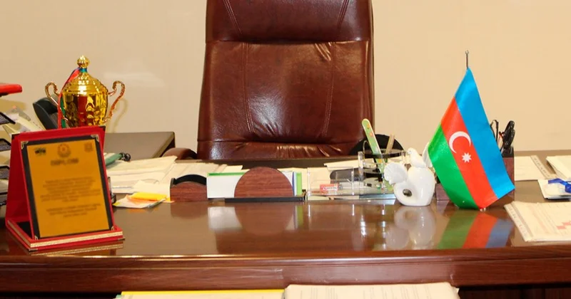 Dövlət qurumlarında lazımsız ştatlar LƏĞV EDİLİR