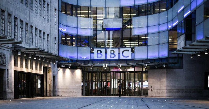 Би би си больше не сможет скрывать свою предвзятость маски сорваны