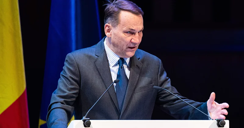 Сикорский: Война в Украине закончится истощением России