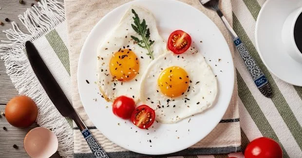 Enerjini artıran səhər yeməyi: Günə balanslı başlamağın sirri KONKRET