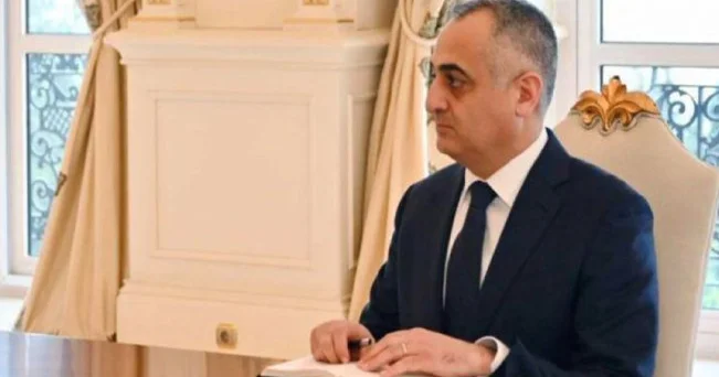 Fuad Nəcəfli “Səhvinizi nədə görürsünüz?” sualına belə reaksiya verdi Audio