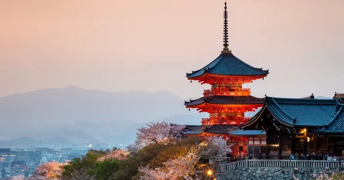 Yaponiyada ağlasığmaz QANUN: Başqa ölkələrə gedənlər...