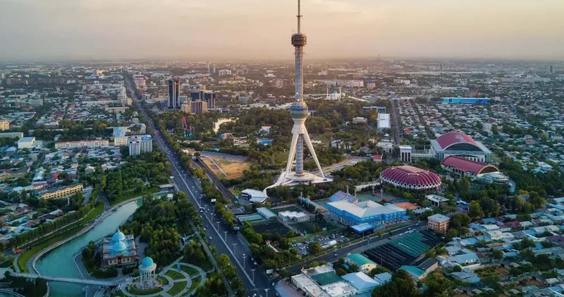 Международный бизнес форум в Узбекистане собрал десятки азербайджанских компаний