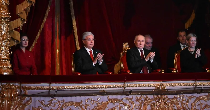 Старший товарищ в Кремле: политологи о том, как Токаев расставил акценты визита в Россию Minval Politika