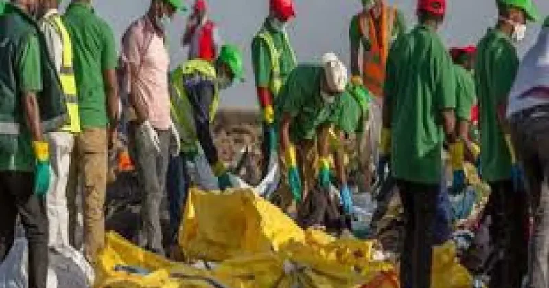 Cənubi Koreyada yük maşını insanların üzərinə sürülüb, 2 nəfər ölüb, 18 nəfər yaralanıb