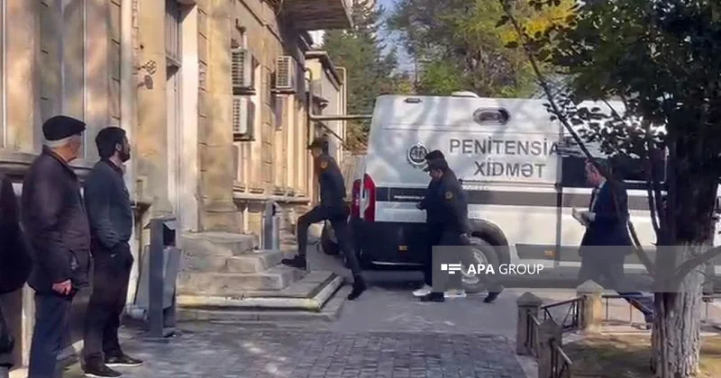 В Баку судят граждан Саудовской Аравии за непристойные действия на Аллее шехидов ВИДЕО