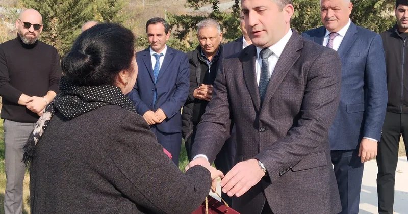 Xocalının daha iki kəndinə növbəti köç mərhələsi baş tutub FOTO