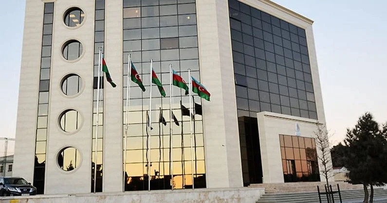 Ağdaş ın baş məşqçisi beş, Mingəçevir in çalışdırıcısı isə iki oyunluq diskvalifikasiya edilib