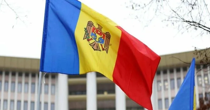 Moldova parlamenti Rus Evinin bağlanmasına səs verdi