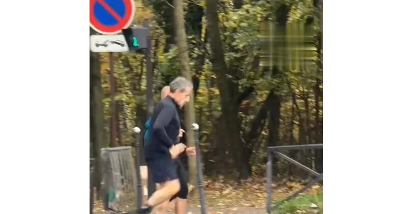 Саркози заметили на пробежке в Париже ВИДЕО