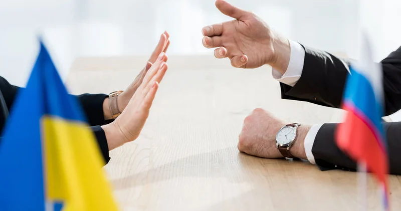 Ukrayna Rusiya ilə dondurulmuş sülh danışıqlarını elan etdi