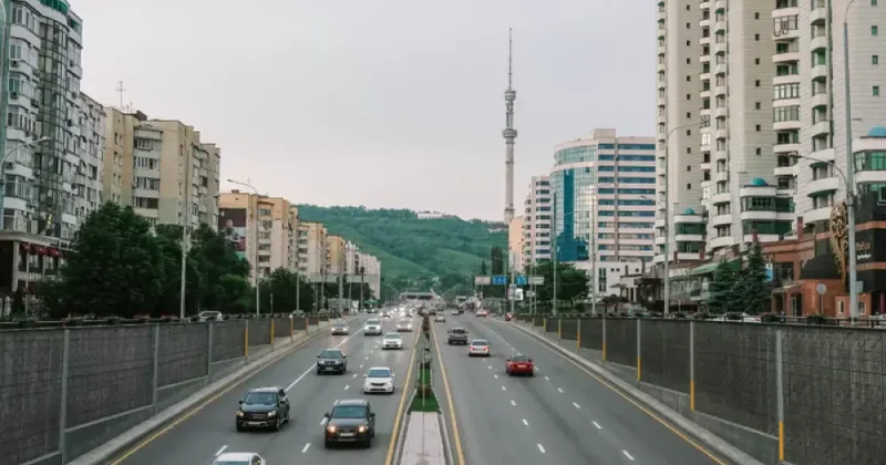 Несущий золотые яйца Алматы не вписался в госбюджет: ПОДРОБНОСТИ