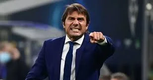 Qarabağ ın növbəti rəqibi Napoli də baş məşqçi böhranı yaşanır