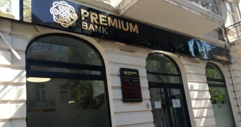 “Premium Bank”ın sədri işdən çıxıb