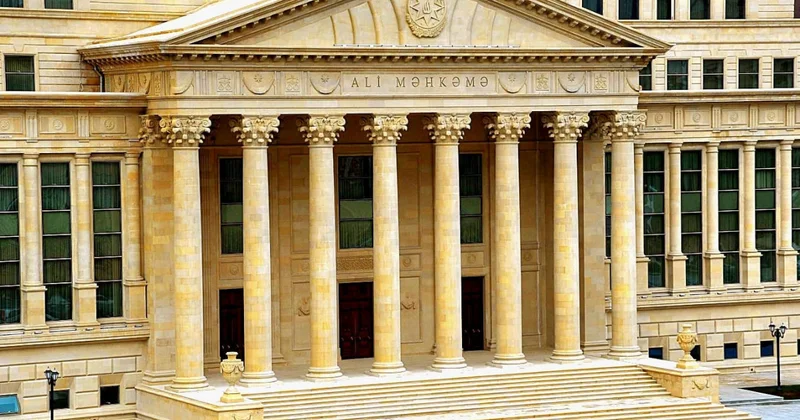 Верховный суд смягчил приговор бывшему судье