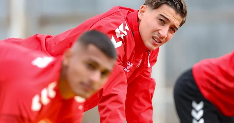 Millimizin üzvü 45 günlük futboldan uzaqlaşdırıldı mərc oyunlarına görə